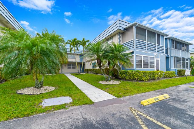 560 Brittany L, Delray Beach, FL 33446
