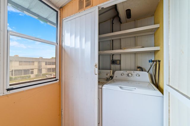 560 Brittany L, Delray Beach, FL 33446