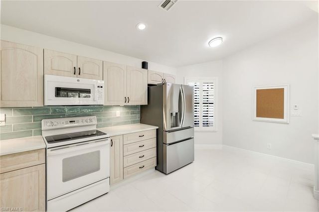 12801 Maiden Cane LN, Bonita Springs, FL 34135