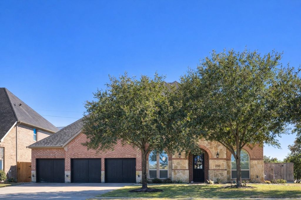 Image 2 of property listing at 27827 Walsh Crossing Drive, Katy, TX 77494