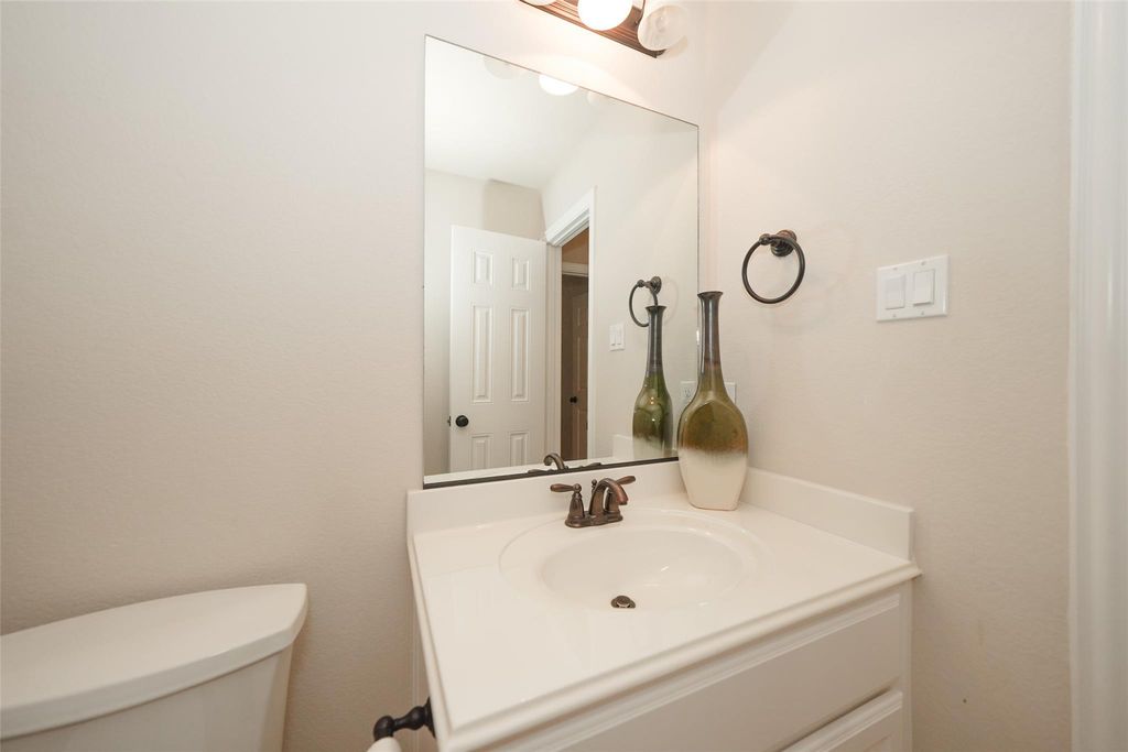 Image 37 of property listing at 27827 Walsh Crossing Drive, Katy, TX 77494