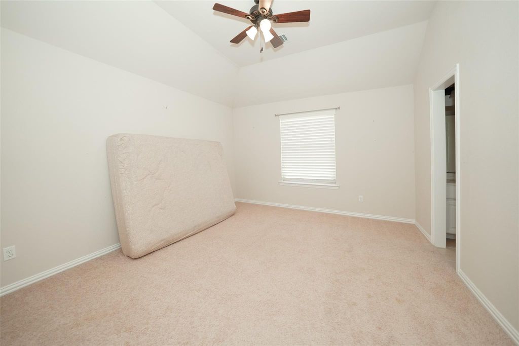 Image 38 of property listing at 27827 Walsh Crossing Drive, Katy, TX 77494