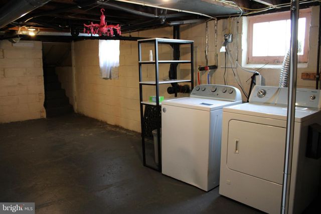 517 W RACE ST W ST W, Millville, NJ 08332