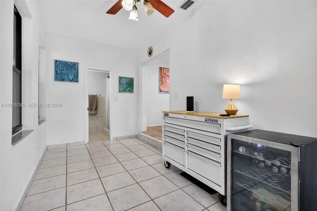 1871 SW 23rd St, Miami, FL 33145