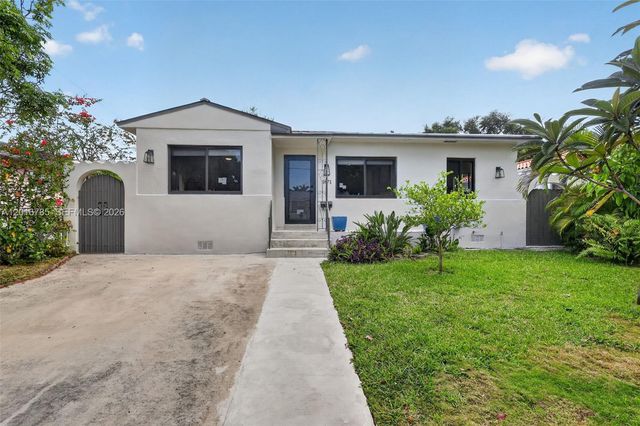 1871 SW 23rd St, Miami, FL 33145