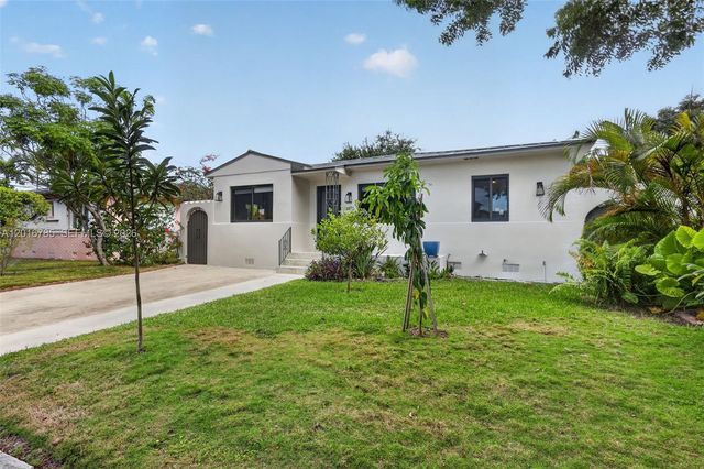 1871 SW 23rd St, Miami, FL 33145