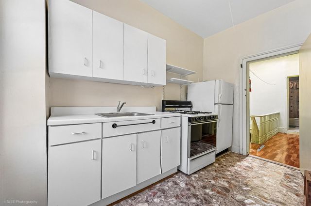 35 Melrose Street, New York City, NY 11206