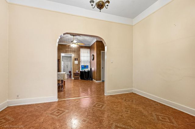 35 Melrose Street, New York City, NY 11206