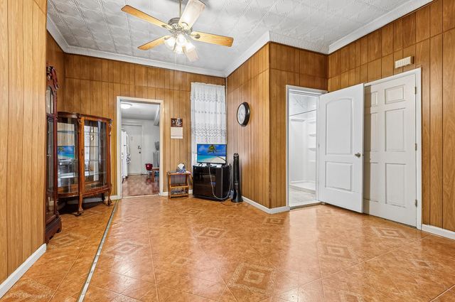 35 Melrose Street, New York City, NY 11206