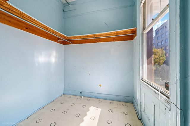 35 Melrose Street, New York City, NY 11206