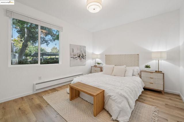 93 Bayside Ct, Richmond, CA 94804