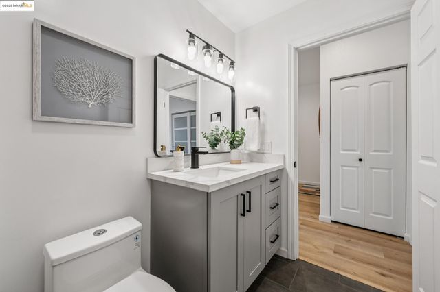 93 Bayside Ct, Richmond, CA 94804