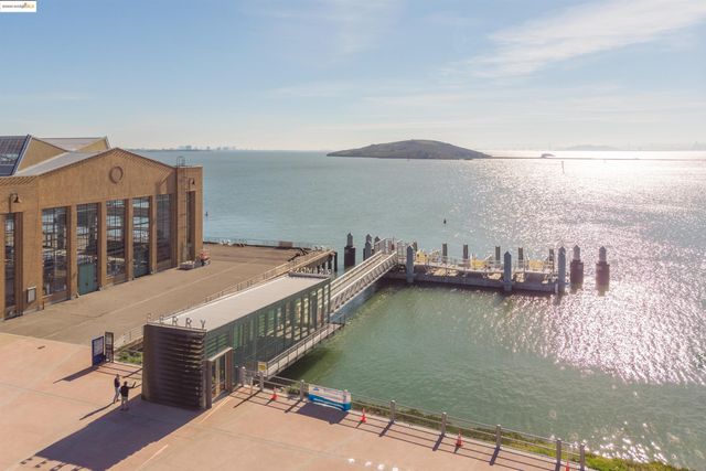 93 Bayside Ct, Richmond, CA 94804