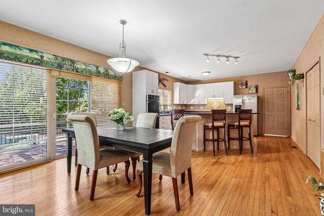 420 LIBERTY LN, Marlton, NJ 08053