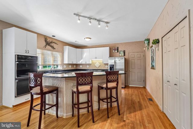 420 LIBERTY LN, Marlton, NJ 08053