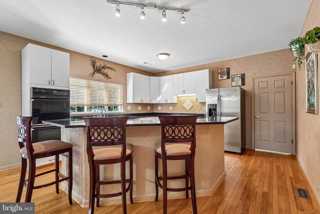 420 LIBERTY LN, Marlton, NJ 08053