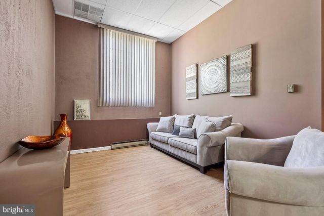 420 LIBERTY LN, Marlton, NJ 08053