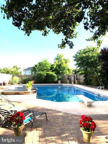 420 LIBERTY LN, Marlton, NJ 08053