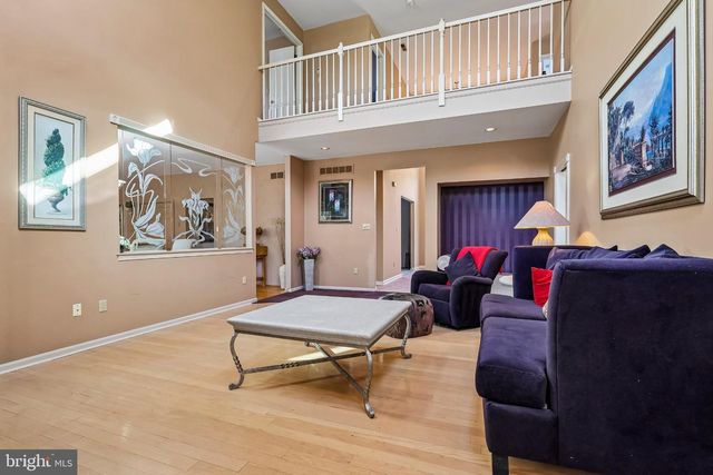 420 LIBERTY LN, Marlton, NJ 08053