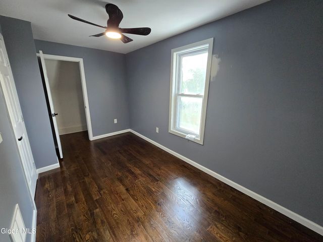 6 Elbert Street, Schenectady, NY 12304