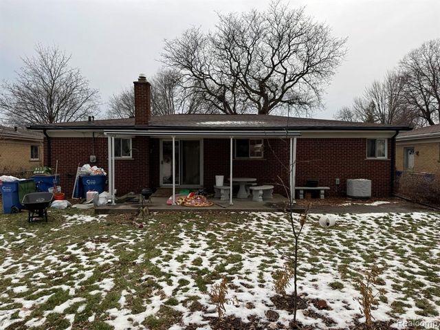 26632 Marilyn Avenue, Warren, MI 48089