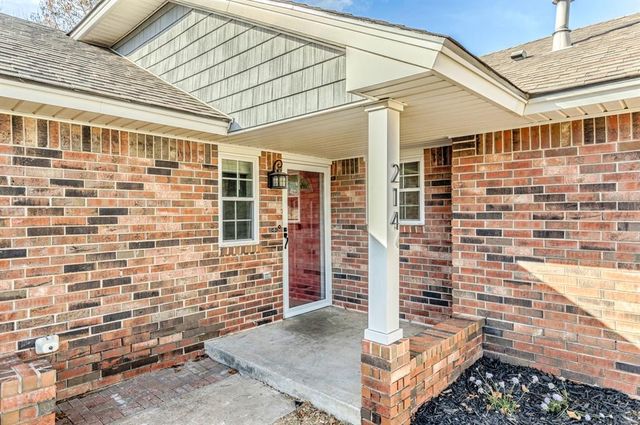 214 Crest Place, Norman, OK 73071