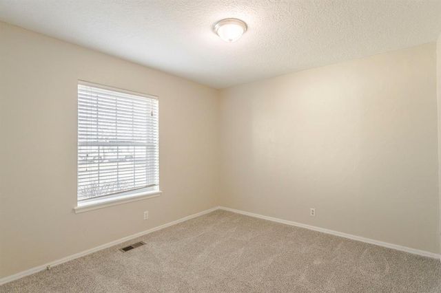 214 Crest Place, Norman, OK 73071