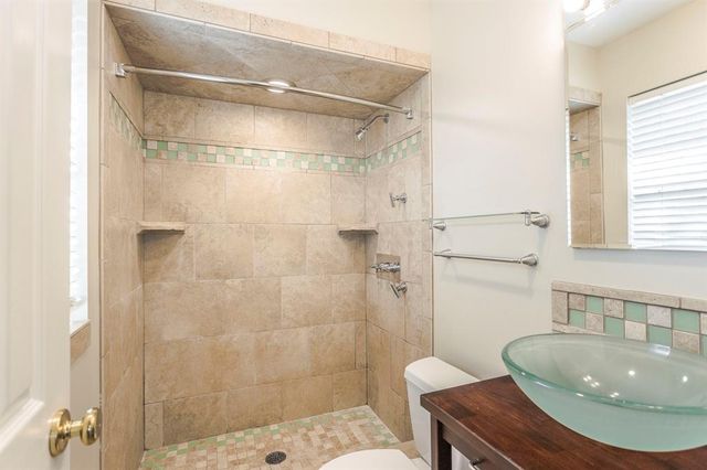 214 Crest Place, Norman, OK 73071