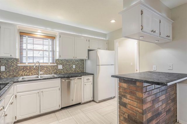 214 Crest Place, Norman, OK 73071