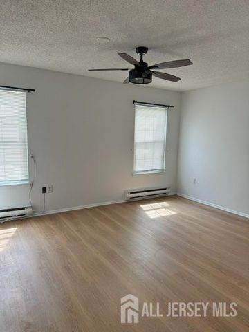 525 Belford Road, Monroe, NJ 08831