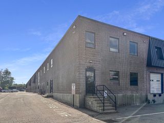 270 Centre St E, Holbrook, MA 02343