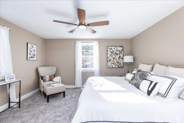 85 East Road, Atkinson, NH 03811