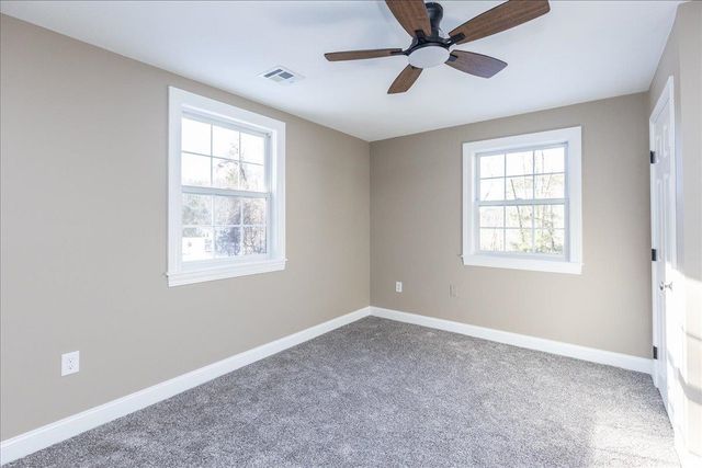 85 East Road, Atkinson, NH 03811