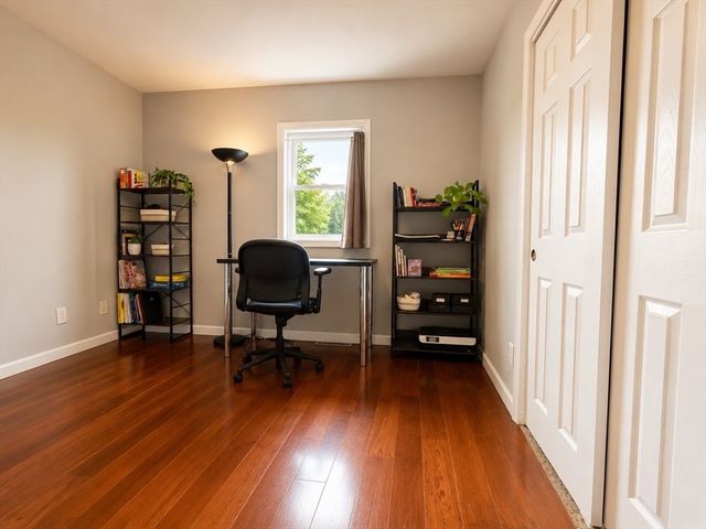 14 Newbury St, Revere, MA 02151
