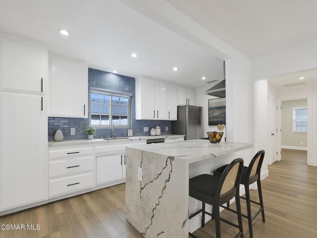 606 Hodencamp Road, Thousand Oaks, CA 91360