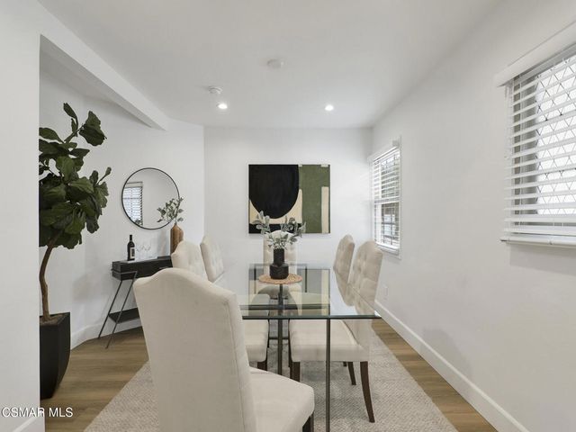606 Hodencamp Road, Thousand Oaks, CA 91360