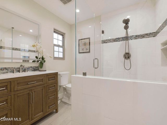 606 Hodencamp Road, Thousand Oaks, CA 91360
