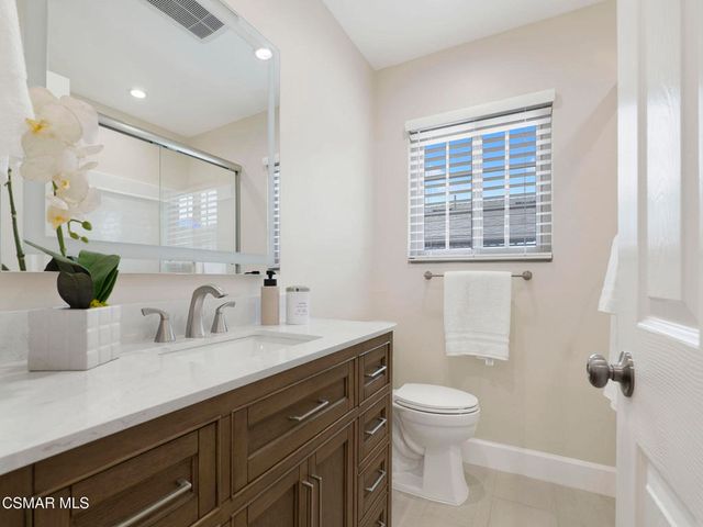 606 Hodencamp Road, Thousand Oaks, CA 91360