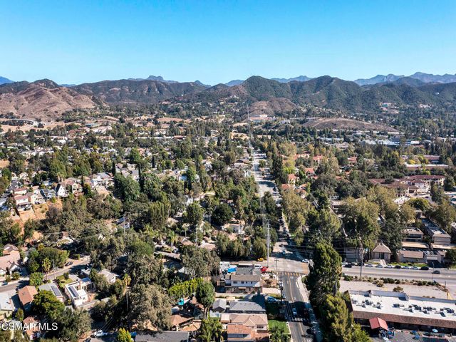 606 Hodencamp Road, Thousand Oaks, CA 91360
