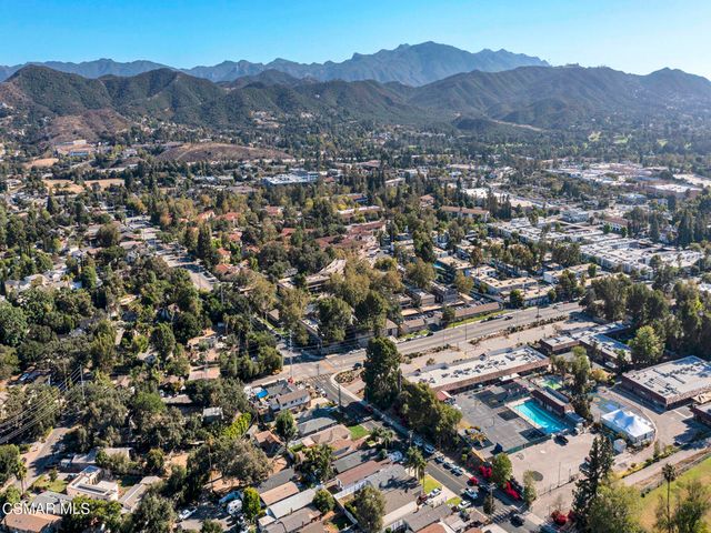606 Hodencamp Road, Thousand Oaks, CA 91360