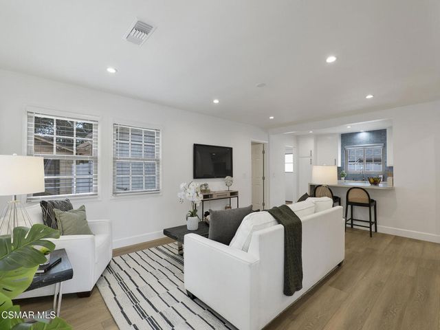 606 Hodencamp Road, Thousand Oaks, CA 91360