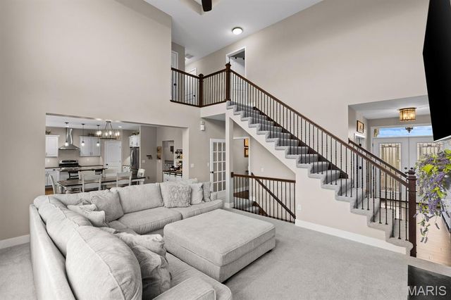 432 Flagstone Pass Drive, O'fallon, IL 62269