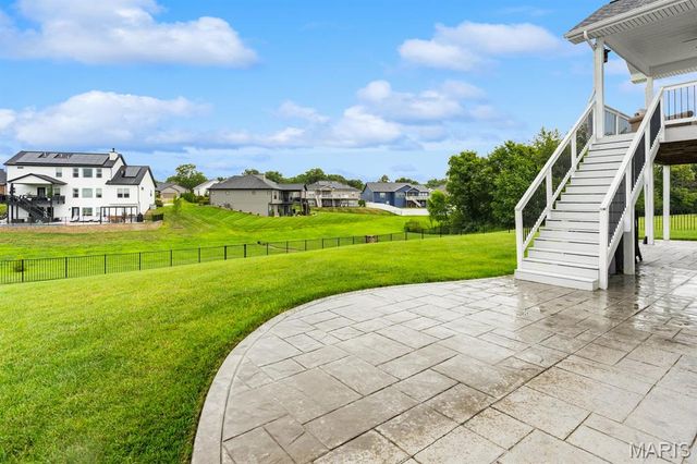 432 Flagstone Pass Drive, O'fallon, IL 62269
