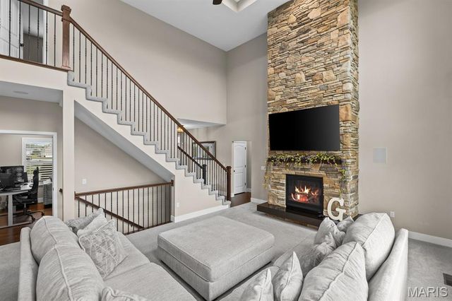 432 Flagstone Pass Drive, O'fallon, IL 62269