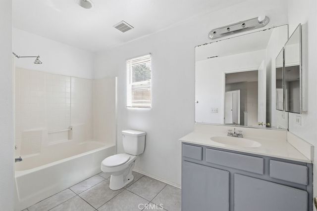 14065 Mare Lane, Victorville, CA 92394