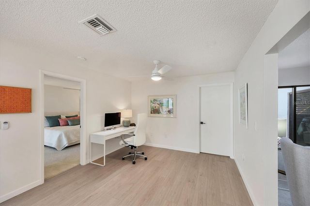 3919 GLEN OAKS MANOR DRIVE, Sarasota, FL 34232