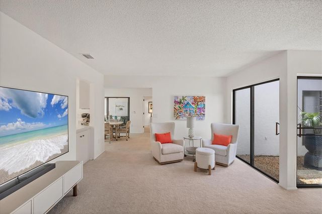 3919 GLEN OAKS MANOR DRIVE, Sarasota, FL 34232