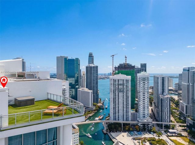 90 SW 3rd St PH-12, Miami, FL 33130