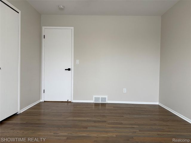 2848 Reese Drive, Sterling Heights, MI 48310