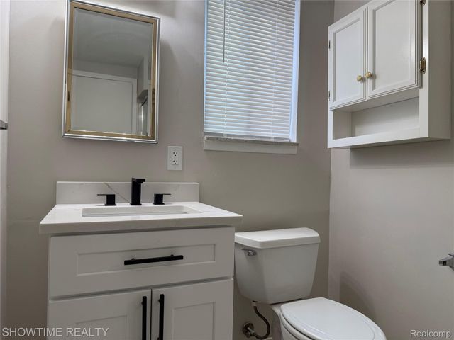 2848 Reese Drive, Sterling Heights, MI 48310